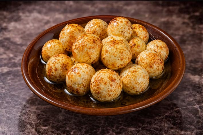 Spicy Labneh Balls in Olive Oil